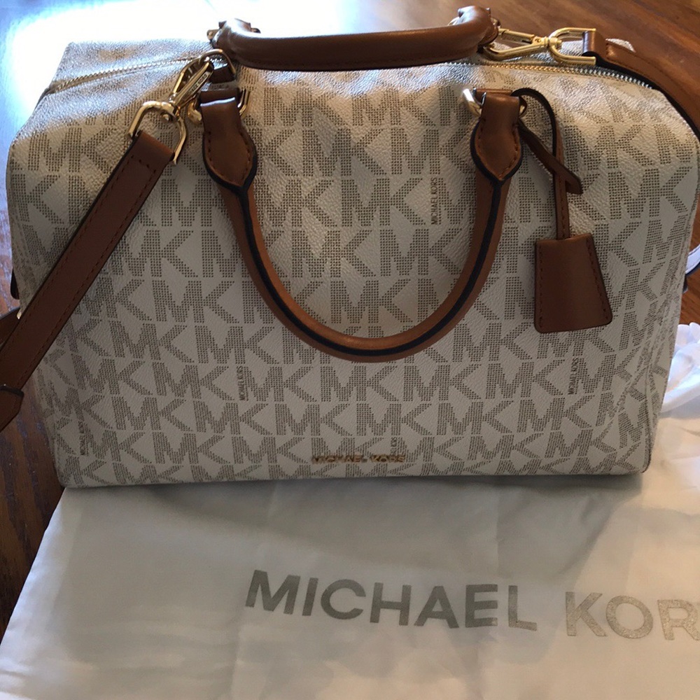 Michael Kors Kirby
